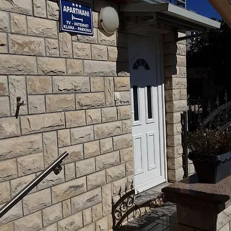 Apartament Primasrima