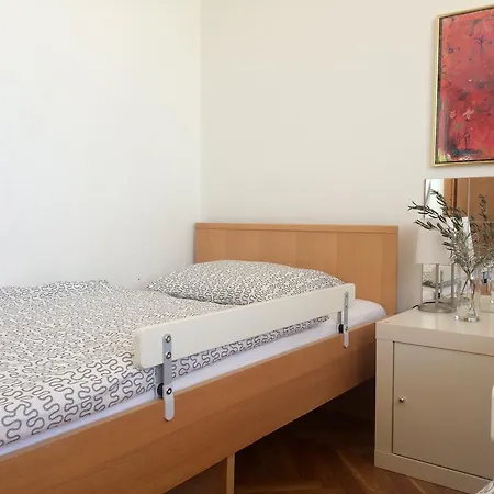 Primasrima Lejlighed *